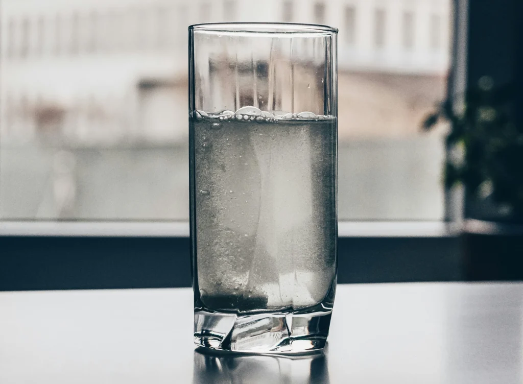 a-história-da-água-ionizada-de-antigas-fontes-a-tecnologia-atual